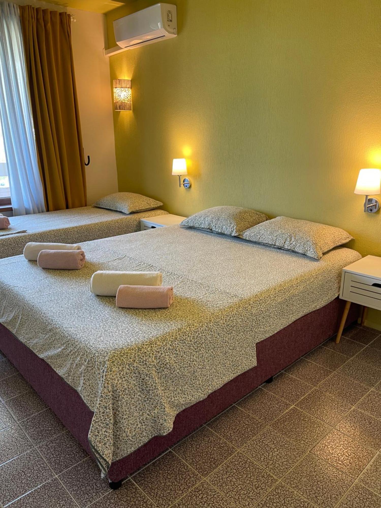 Hotel Amadina Garden à Lozenets Extérieur photo